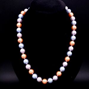 Vintage Pastel Faux Pearl Necklace Soft Lavender Blue Peach